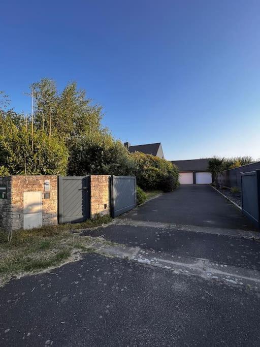 La Maison Rose - Avec Grand Jardin Clos A 300M De La Mer Hauteville-sur-Mer Exterior foto
